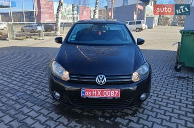 Хэтчбек Volkswagen Golf 2009 в Черновцах