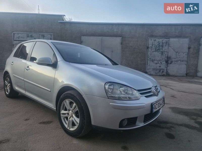 Volkswagen Golf 2005