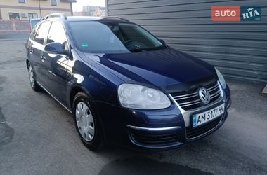 Универсал Volkswagen Golf 2009 в Житомире