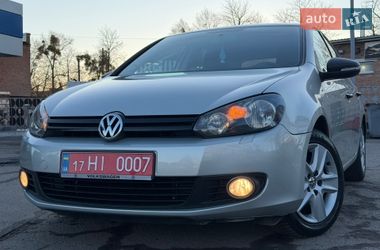 Хетчбек Volkswagen Golf 2009 в Лубнах