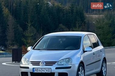 Хэтчбек Volkswagen Golf 2005 в Виннице
