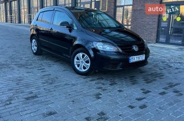 Хетчбек Volkswagen Golf 2005 в Полтаві