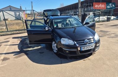 Універсал Volkswagen Golf 2009 в Калинівці