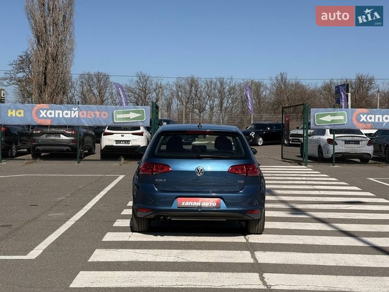 Хэтчбек Volkswagen Golf 2017 в Одессе