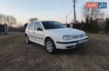 Хэтчбек Volkswagen Golf 1999 в Луцке