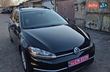 Універсал Volkswagen Golf 2019 в Запоріжжі