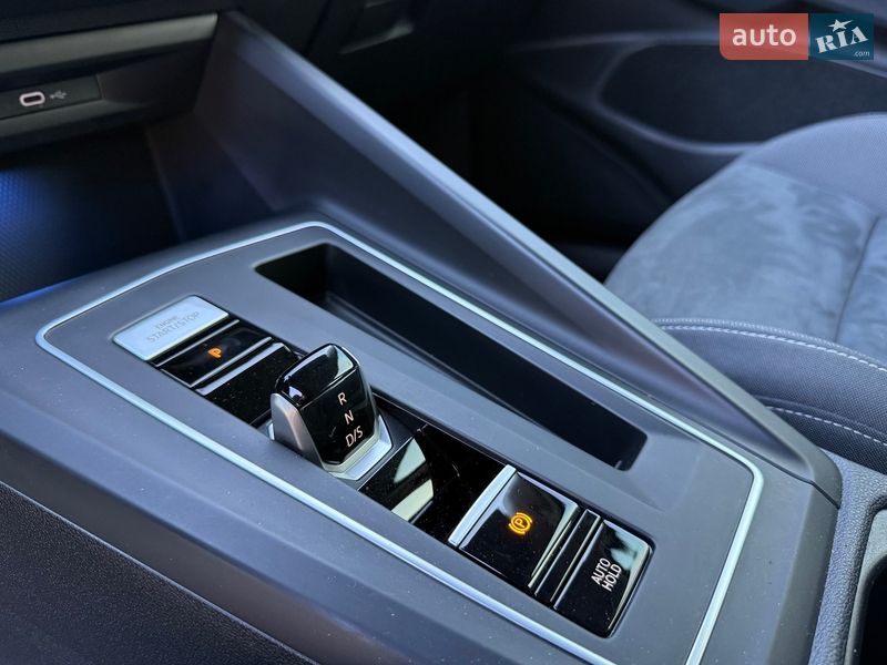 Универсал Volkswagen Golf 2021 в Хмельницком