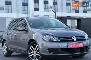 Хетчбек Volkswagen Golf 2010 в Рівному