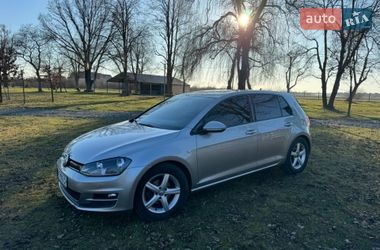 Хетчбек Volkswagen Golf 2015 в Мукачевому