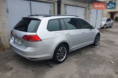Універсал Volkswagen Golf 2015 в Києві
