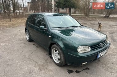 Хэтчбек Volkswagen Golf 1998 в Бродах