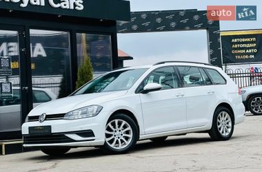 Універсал Volkswagen Golf 2018 в Харкові