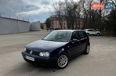 Хэтчбек Volkswagen Golf 2001 в Львове