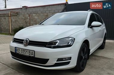 Универсал Volkswagen Golf 2015 в Днепре