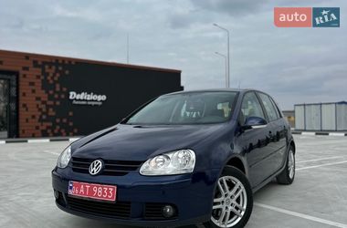 Хэтчбек Volkswagen Golf 2006 в Звягеле