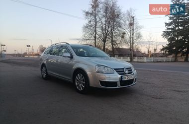 Универсал Volkswagen Golf 2009 в Ровно