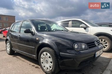 Хэтчбек Volkswagen Golf 1998 в Чернобае
