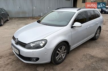 Универсал Volkswagen Golf 2012 в Киеве