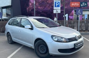 Универсал Volkswagen Golf 2012 в Киеве