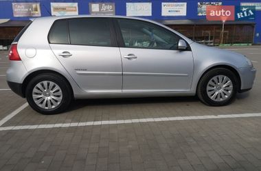 Хетчбек Volkswagen Golf 2008 в Калуші