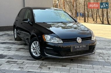 Хэтчбек Volkswagen Golf 2016 в Тернополе