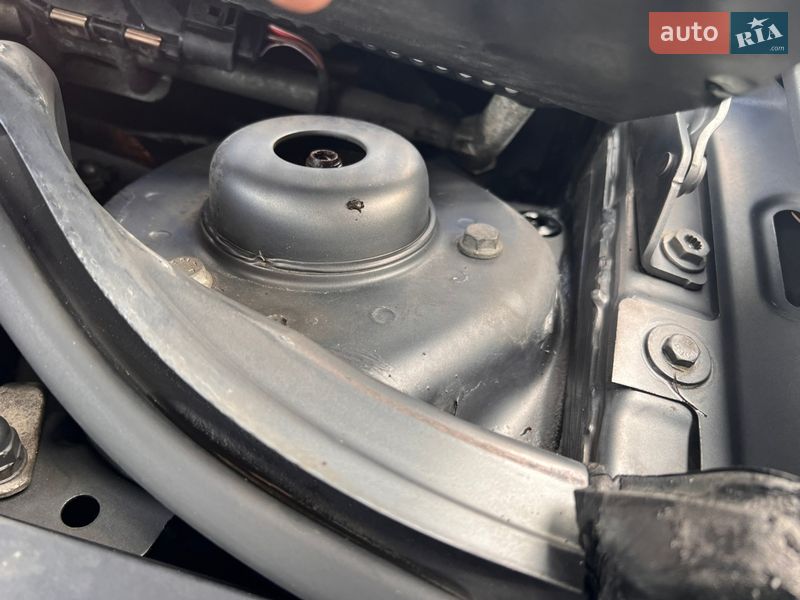 Хэтчбек Volkswagen Golf 2006 в Бердичеве