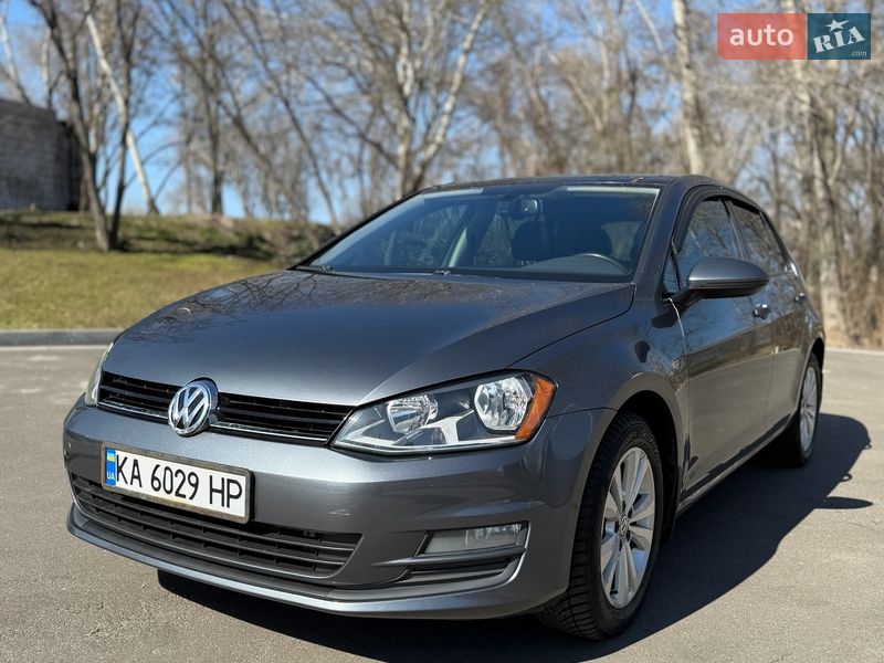 Volkswagen Golf 2016