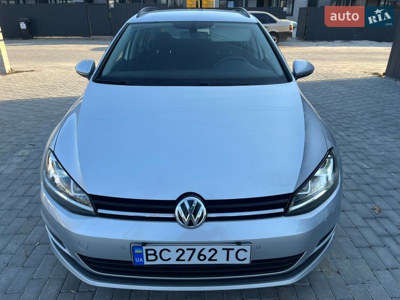 Универсал Volkswagen Golf 2015 в Львове