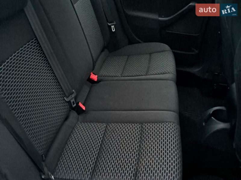 Універсал Volkswagen Golf 2009 в Славуті