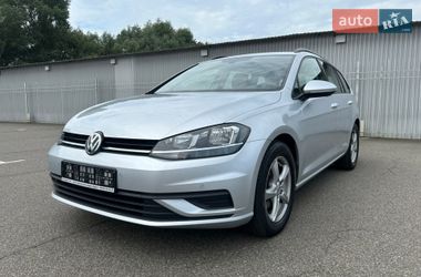 Универсал Volkswagen Golf 2018 в Чернигове