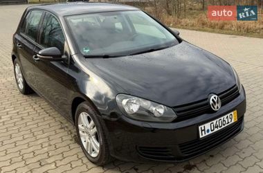 Хетчбек Volkswagen Golf 2008 в Сваляві