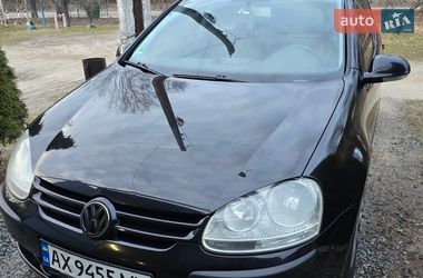 Хетчбек Volkswagen Golf 2004 в Богодухіву