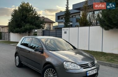 Хэтчбек Volkswagen Golf 2007 в Ровно
