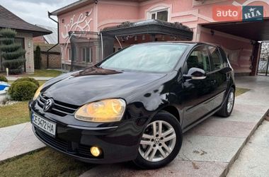 Хетчбек Volkswagen Golf 2007 в Чернівцях