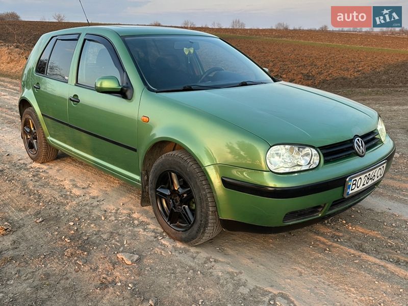 Volkswagen Golf 1998