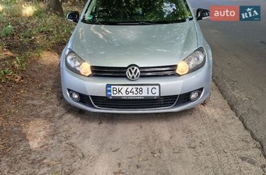 Універсал Volkswagen Golf 2011 в Рівному