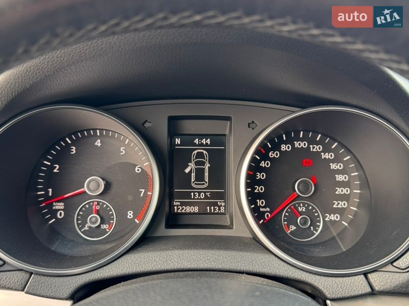 Хетчбек Volkswagen Golf 2010 в Луцьку