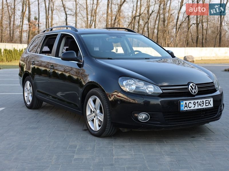Универсал Volkswagen Golf 2011 в Луцке