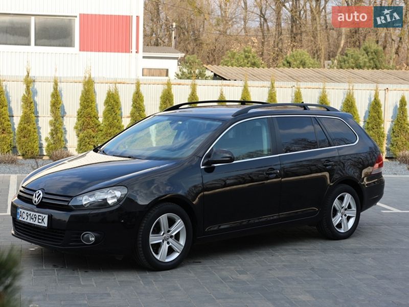 Универсал Volkswagen Golf 2011 в Луцке