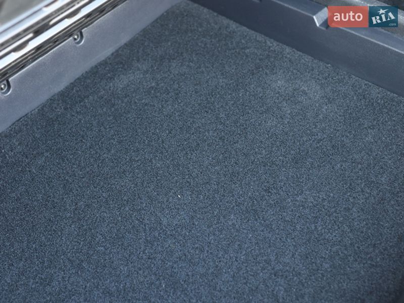 Универсал Volkswagen Golf 2011 в Луцке