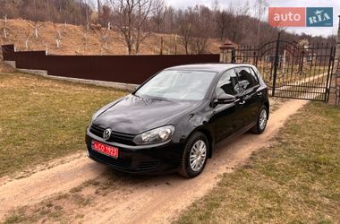 Хетчбек Volkswagen Golf 2009 в Надвірній