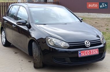 Хетчбек Volkswagen Golf 2009 в Надвірній