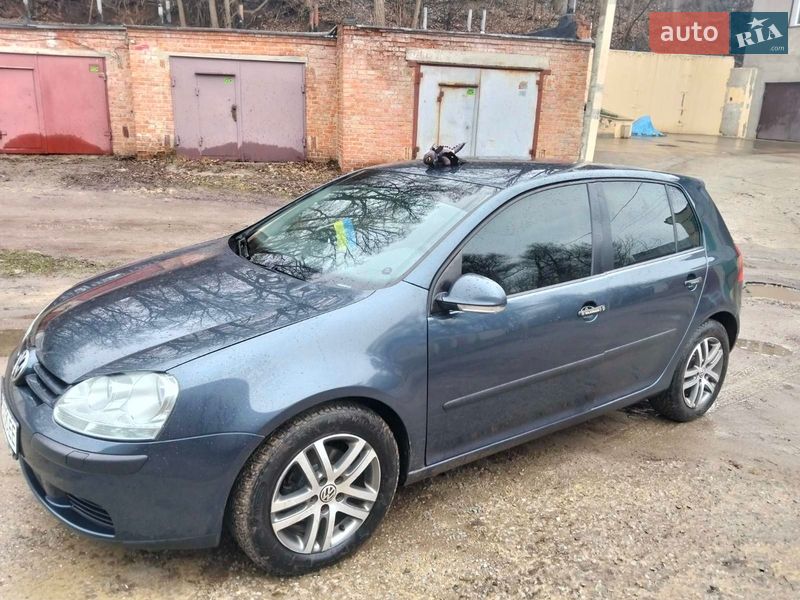 Volkswagen Golf 2005