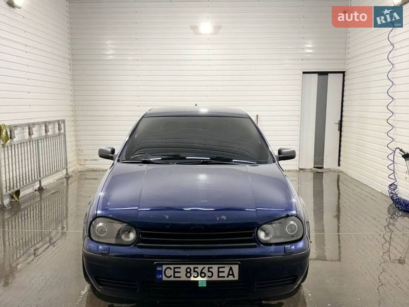 Volkswagen Golf 2002