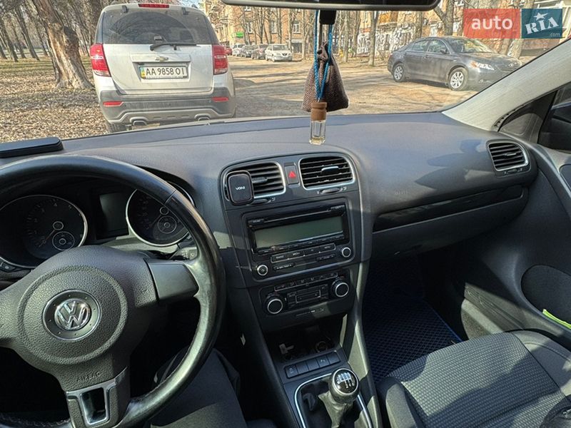 Хэтчбек Volkswagen Golf 2010 в Киеве фото 7 Хэтчбек Volkswagen Golf 2010 в Киеве