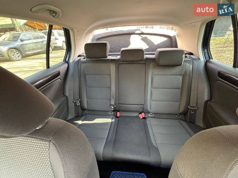 Хэтчбек Volkswagen Golf 2010 в Киеве фото 12 Хэтчбек Volkswagen Golf 2010 в Киеве