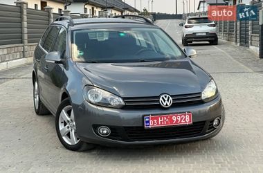 Универсал Volkswagen Golf 2010 в Вараше