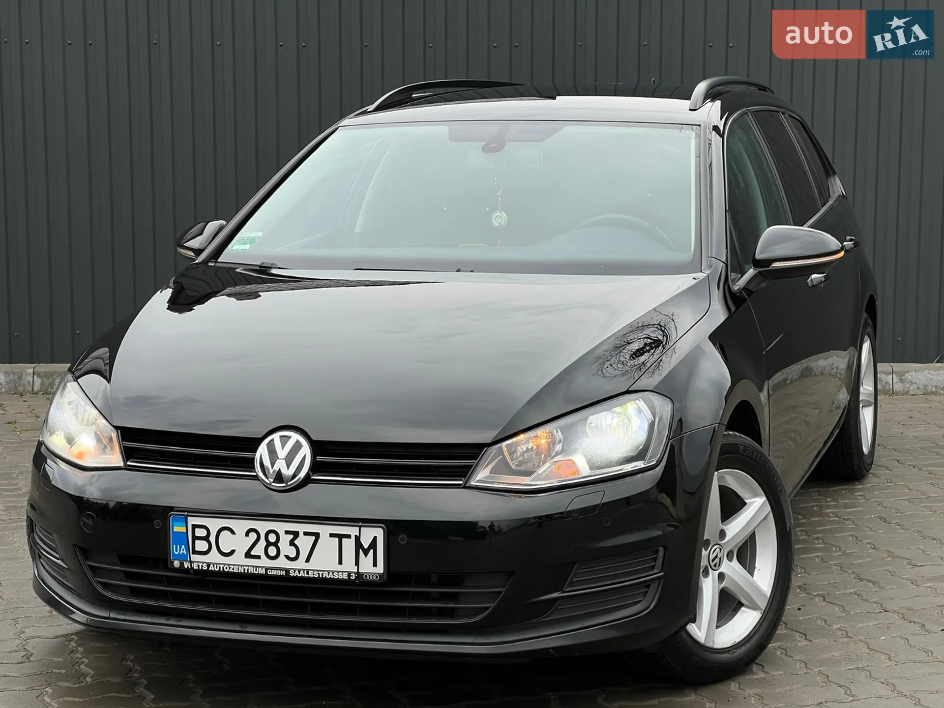Volkswagen Golf 2015 VIN WVWZZZAUZFP634334 фото оголошення 7 з 96