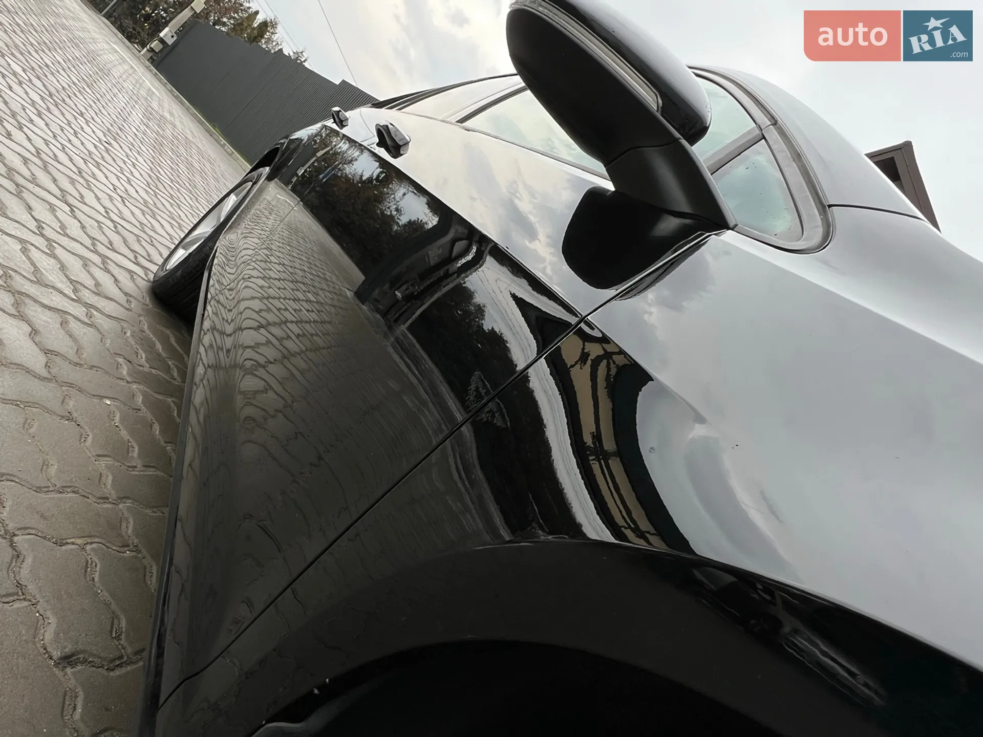 Volkswagen Golf 2015 VIN WVWZZZAUZFP634334 фото оголошення 31 з 96