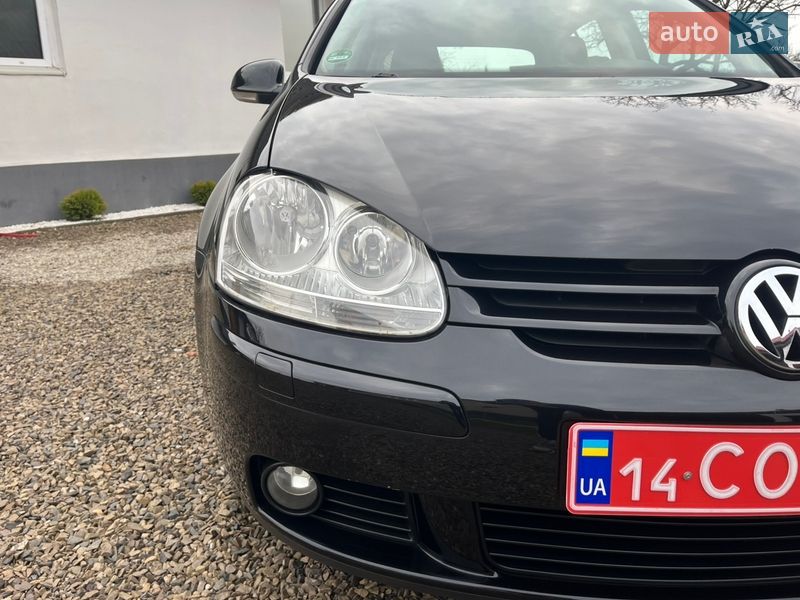 Хэтчбек Volkswagen Golf 2007 в Калуше